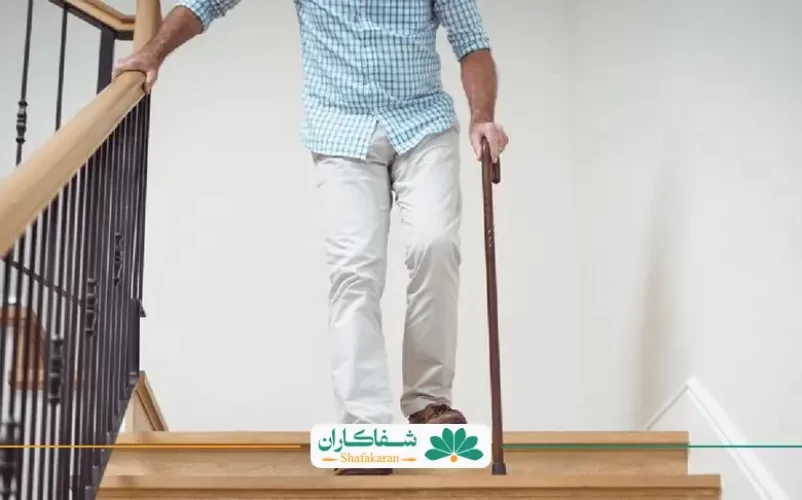 بالا رفتن از پله بعد از عمل تعویض مفصل | شفاکاران